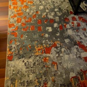 Area rug 9x12 orange /grey. Normal use no stains